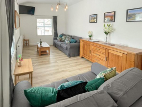 Derwent Apartment